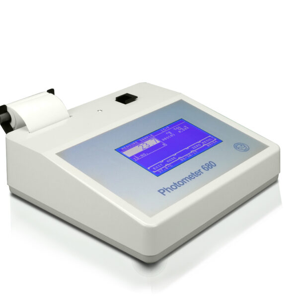 Photometer 680 — фронтальний вигляд